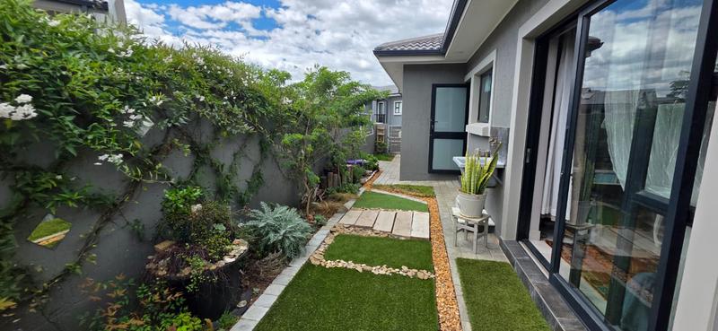 2 Bedroom Property for Sale in Tergniet Western Cape